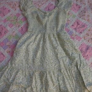 Cute Hollister dress